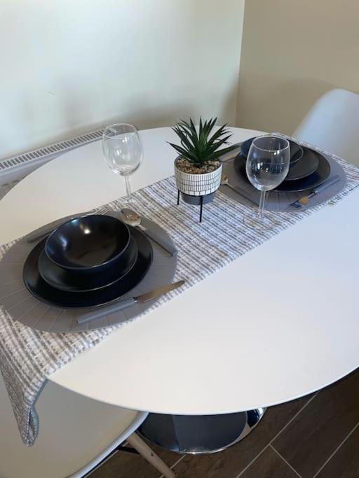 Modern 2 Bedroom Apartment In Derby City Centre מראה חיצוני תמונה